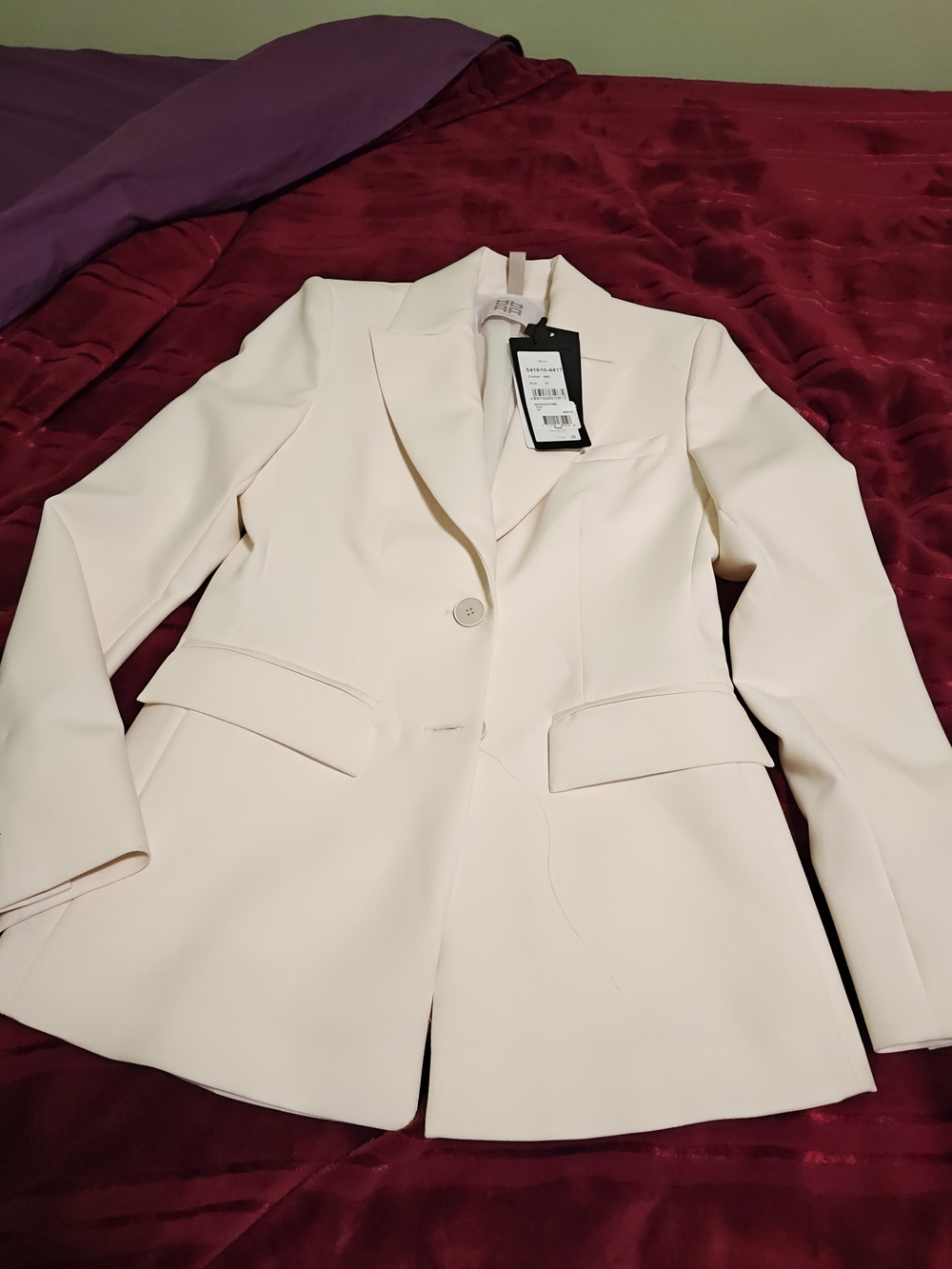 RIANI Light White Single-Button Tailored Blazer